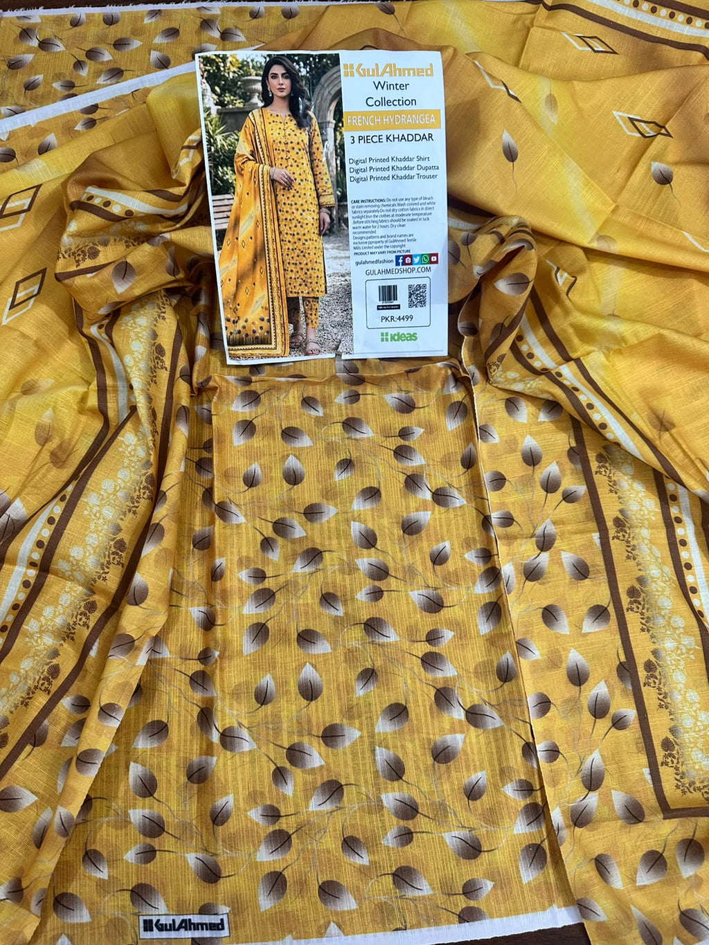 Stylish 3 Piece Khaddar Suit | Printed Shirt, Trouser & Khaddar Dupatta 🌸