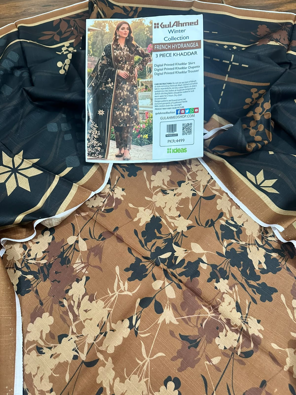 Stylish 3 Piece Khaddar Suit | Printed Shirt, Trouser & Khaddar Dupatta 🌸